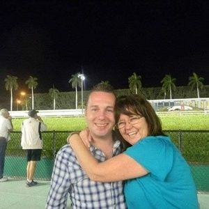 Meet your Posher, Rella